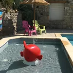 Les Chenes Verts Campsite Vogue