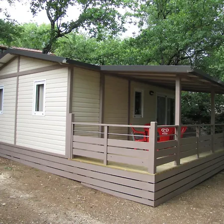 Les Chenes Verts Campsite Vogue