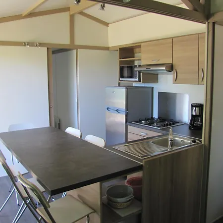 Les Chenes Verts Campsite 3*