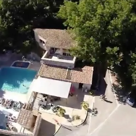 Les Chenes Verts Campsite Vogue